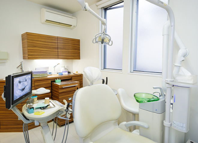 いはら歯科医院_リラックスしやすい個室の診療室をご用意。患者様が快適に過ごせる環境づくりに注力