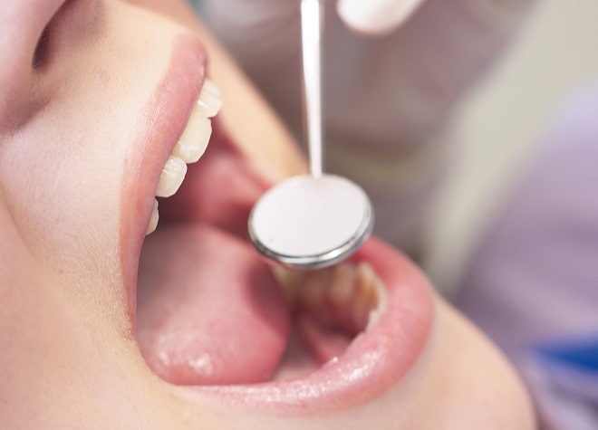 ラウレア歯科矯正歯科クリニック_お口の状態を考慮し、患者さまお一人おひとりに合った矯正方法をご提案