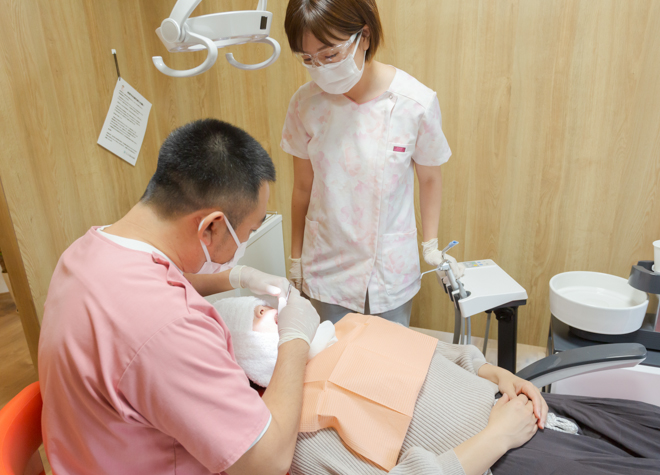 ことぶき歯科診療所_矯正について深く学んだ歯科医師が治療を担当。矯正中の虫歯や歯周病予防も可能