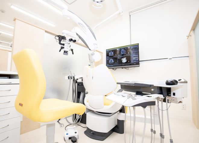 歯科用CTやマイクロスコープを活用！視野を広げた詳細な診断