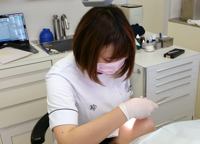 1.歯科衛生士が行うクリーニング!白い歯に近づく