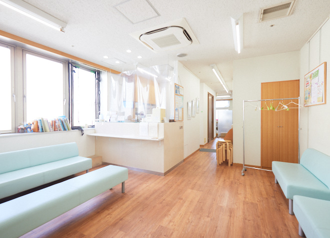 けいおう橋本駅歯科室_歯の色味を確認しながら、患者様お一人おひとりのペースで取り組めるホームホワイトニング