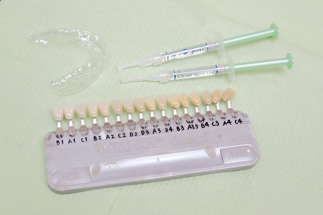 イマモト歯科クリニック_ホームホワイトニング（片顎）