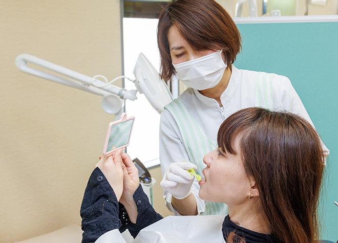笹本歯科医院_歯科衛生士によるていねいな施術をご提供。白くきれいな状態をキープするためのアドバイスも