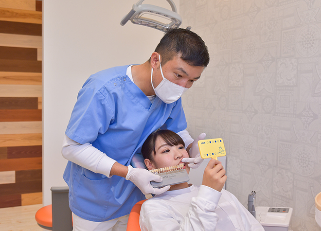 Ｓａｇａｎ歯科こども歯科医院_個室の診療室で施術を提供。保育士勤務でお子様連れの方も来院いただきやすい環境